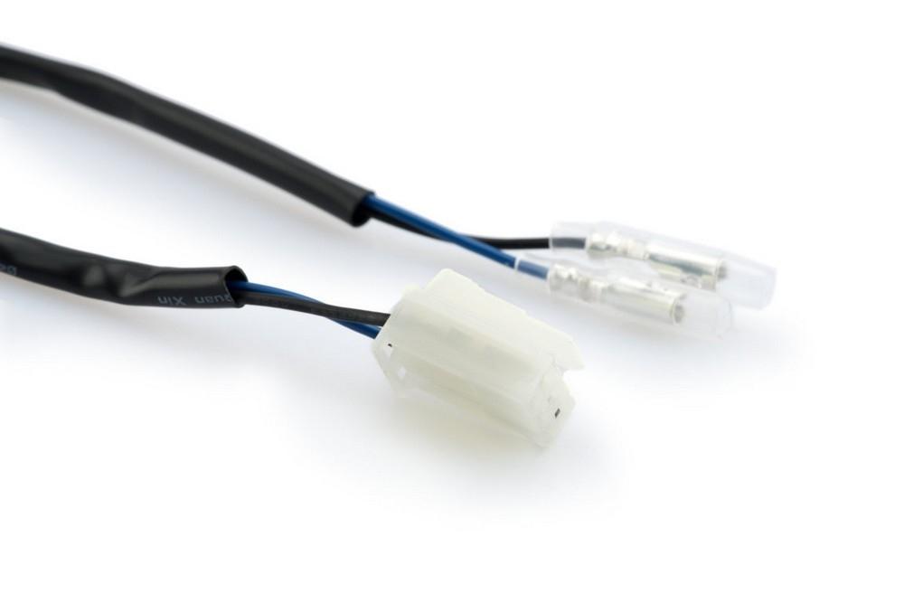 Instalacion alargo luz portamatriculas Yamaha MT-03 2020-2024   cable 180mm