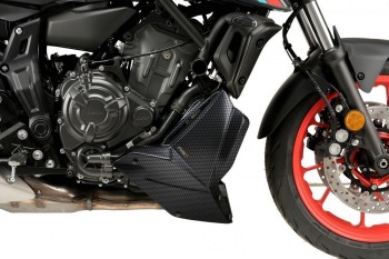Quilla Yamaha MT-07 2021-2024 simil carbono