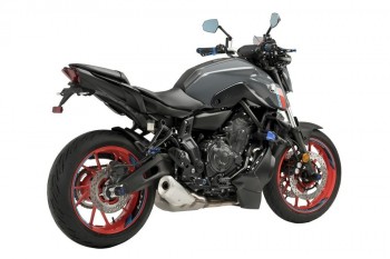 Quilla Yamaha MT-07 2021-2024 negra mate