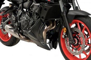 Quilla Yamaha MT-07 2021-2024 negra mate