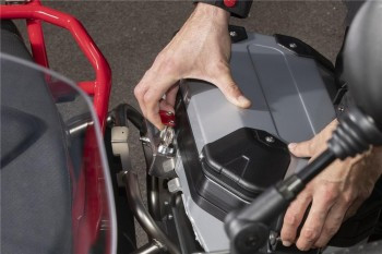 Kit maletas laterales Moto Guzzi V85TT 33L+39L Aluminio
