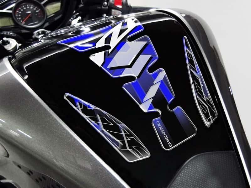 Protector de Deposito WINGS YZF C/azul-negro