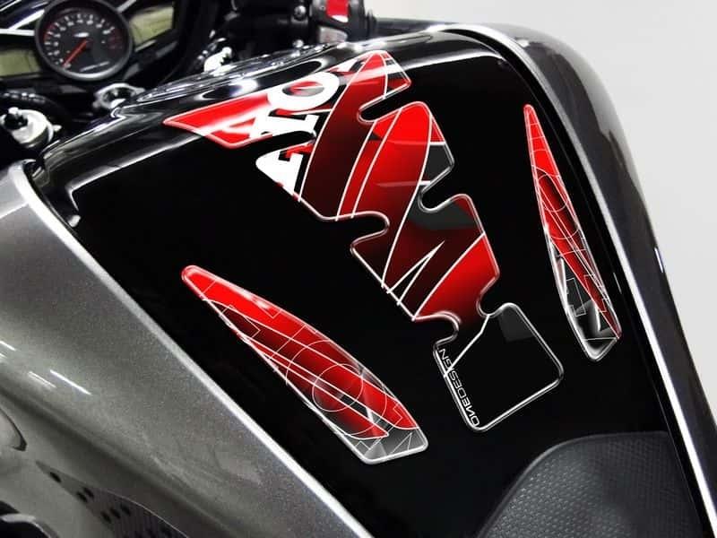 Protector de Deposito WINGS Honda C/rojo-negro