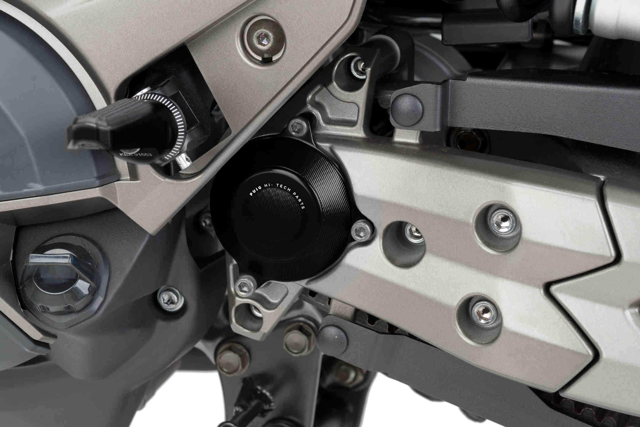 Tapa carter piñon Kymco AK550 /Premium 2017-2024  negra