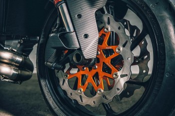 Set discos de freno wave delanteros KTM 1390 SuperDuke R 2024