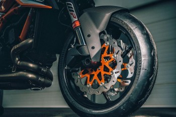 Set discos de freno wave delanteros KTM 1390 SuperDuke R 2024