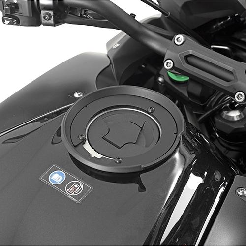 Kit montaje bolsa deposito Givi Tanklock para Kawasaki Versys 650 2015-2021