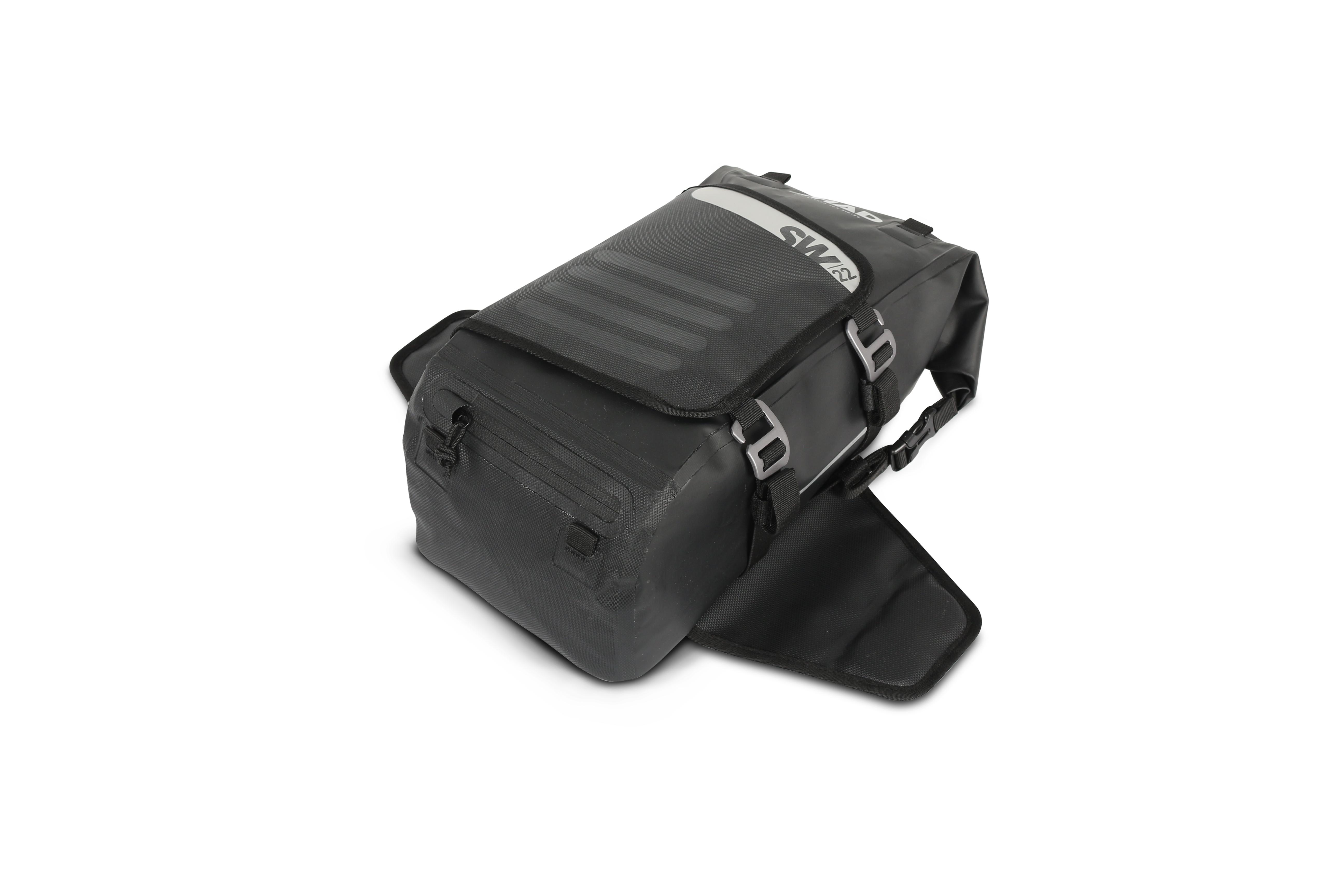 Bolsa deposito Shad SW22 por imanes